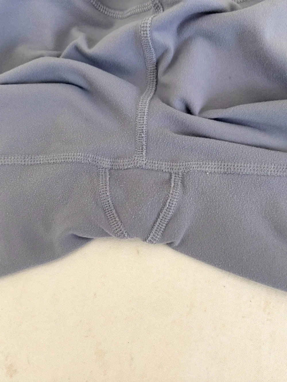 Alo Yoga High-Waist Airbrush Legging in Fog